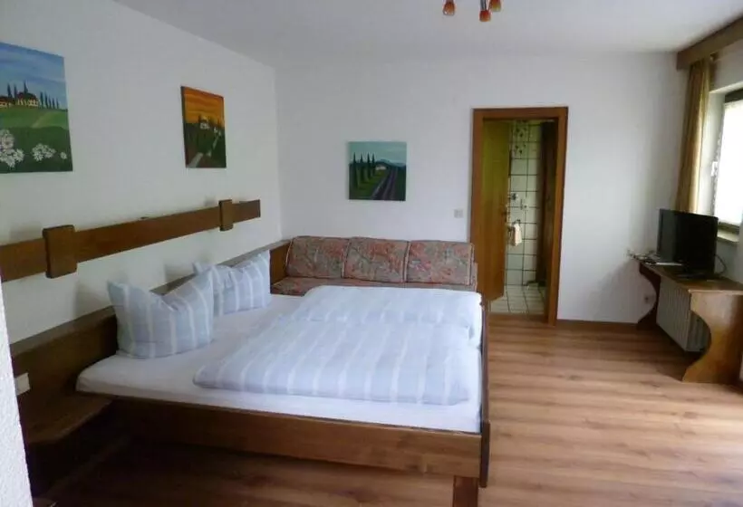 Majatalo Landhaus Birgit