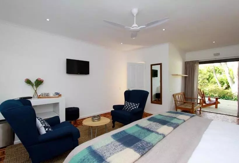 ペンション Long Story Guest House