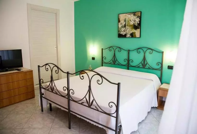 پانسیون Solelunamare Guest House