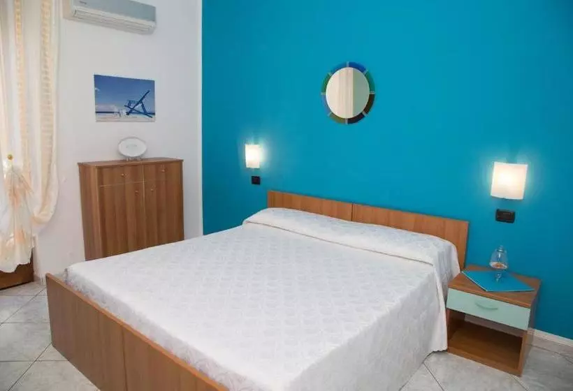 پانسیون Solelunamare Guest House