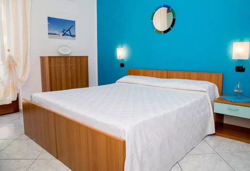 پانسیون Solelunamare Guest House