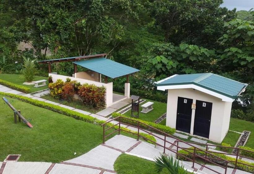 Villa Privada Con Jacuzzi Herradura Jaco