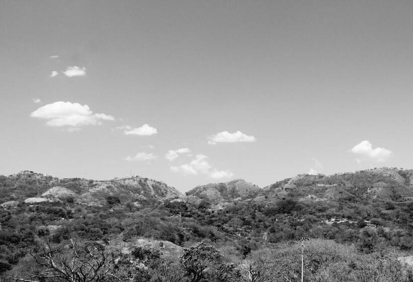 Villa Privada Con Jacuzzi Herradura Jaco