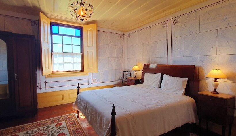 Casa Do Fundo  Sustainable & Ecotourism