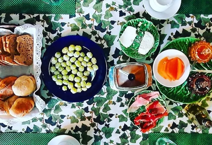 Casa Do Fundo  Sustainable & Ecotourism