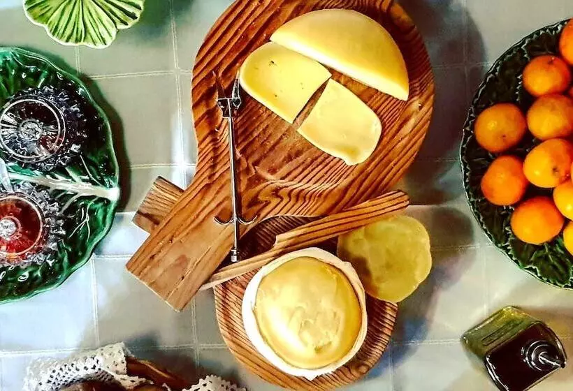 Casa Do Fundo  Sustainable & Ecotourism