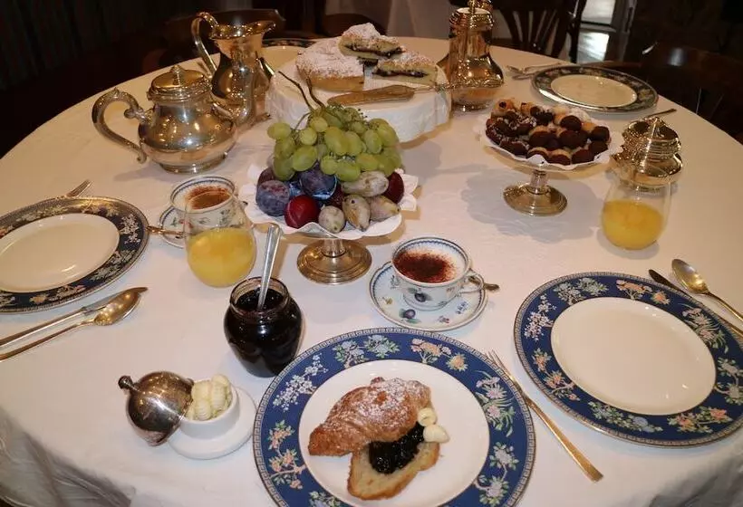 هتل B&b La Corte Suites