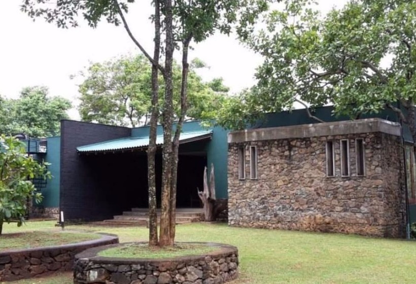 Отель Birds Park Polgahawela