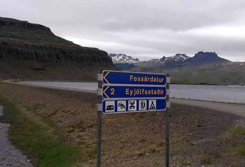 هتل Fossardalur Guesthouse