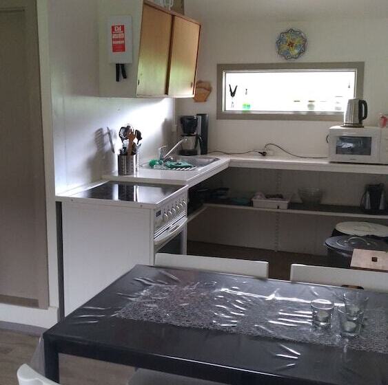 هتل Fossardalur Guesthouse