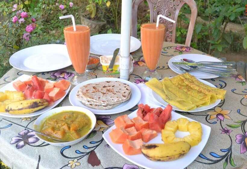 ホテル Pine Village Home Stay