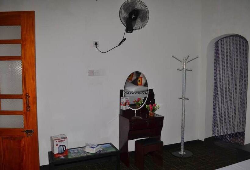 ホテル Pine Village Home Stay