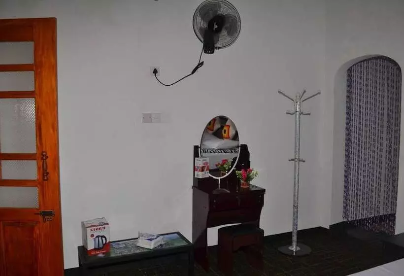 ホテル Pine Village Home Stay