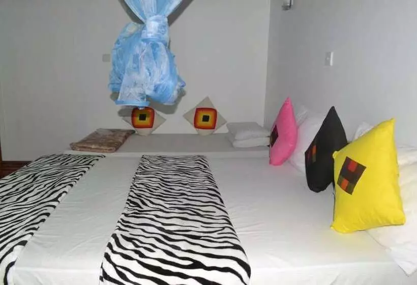 ホテル Pine Village Home Stay