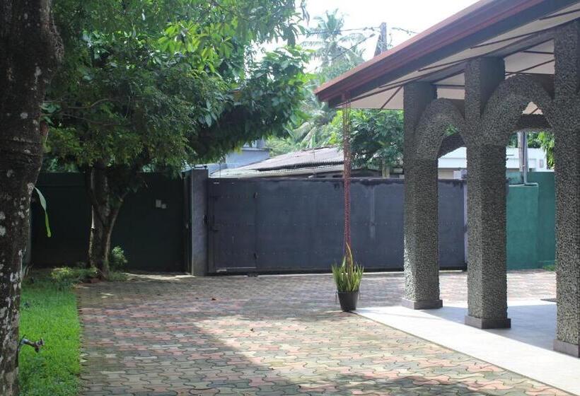 فندق Villaflorence