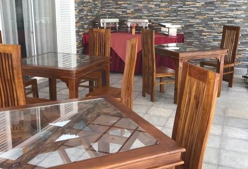 فندق Villaflorence