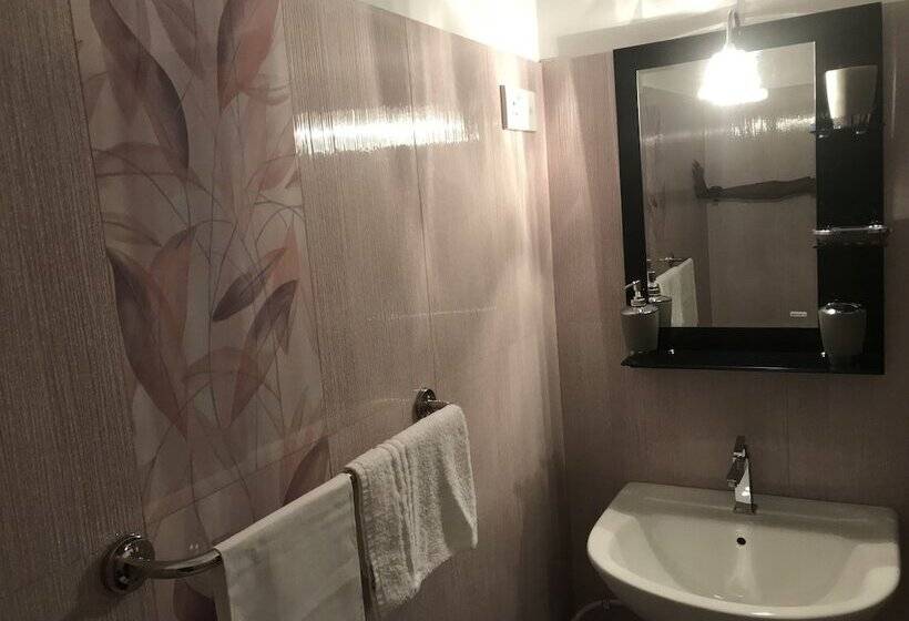 فندق Villaflorence