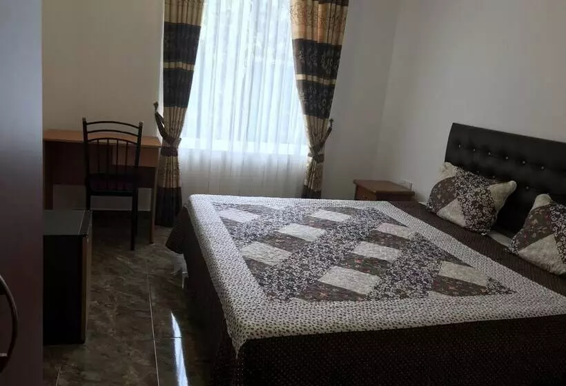 ホテル Villaflorence