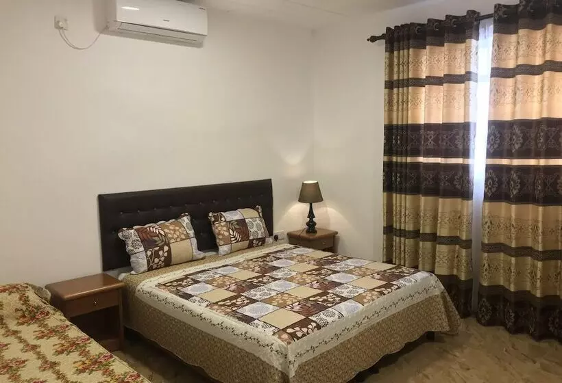 ホテル Villaflorence