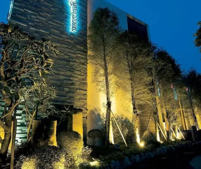 Orient Luxury Villa Motel