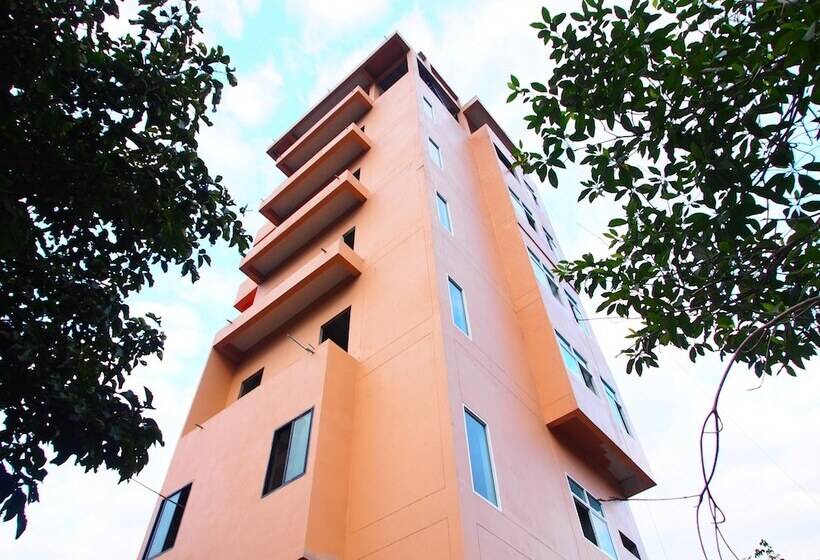 فندق Baansuan Aiyara