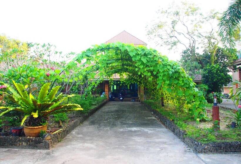 فندق Baansuan Aiyara