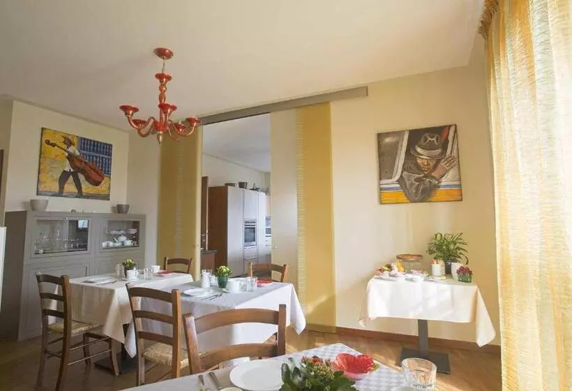 Hotelli B&b La Frola