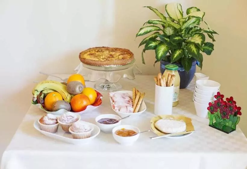 Hotelli B&b La Frola