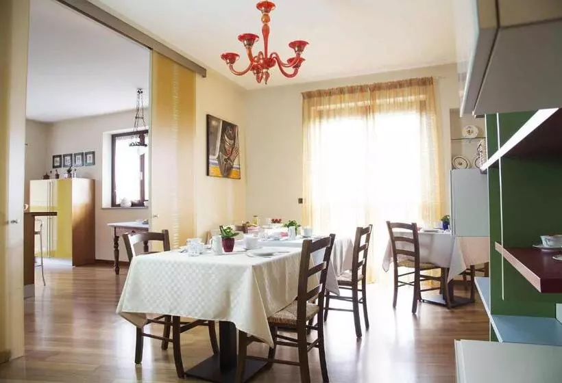 Hotelli B&b La Frola