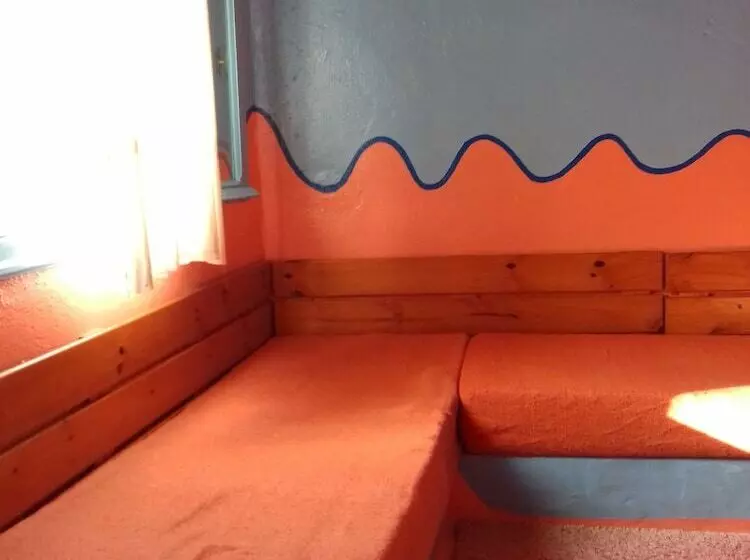 Hotelli Caiat Refuge