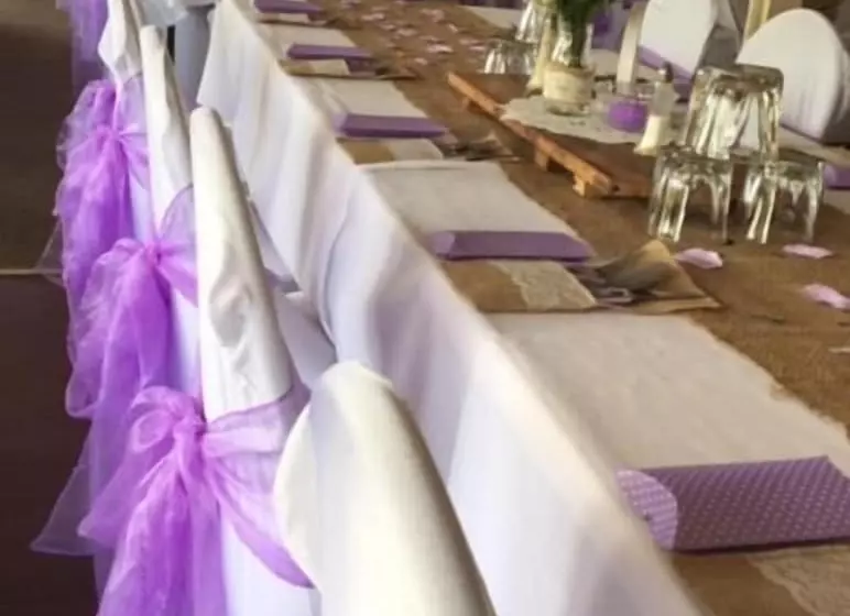 Hotelli Caves Motor Inn