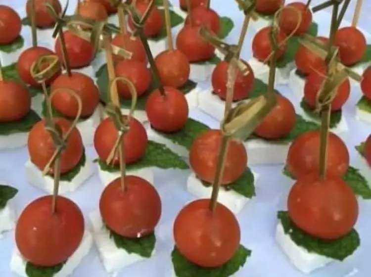 Hotelli Caves Motor Inn