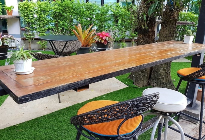 فندق Coffee Station Hostel