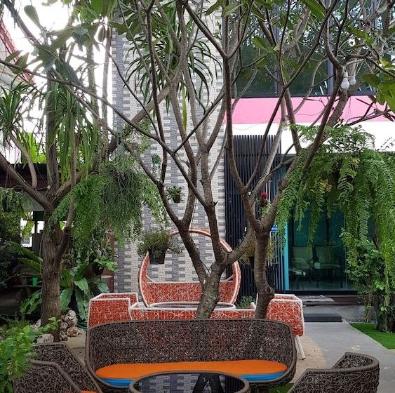 فندق Coffee Station Hostel