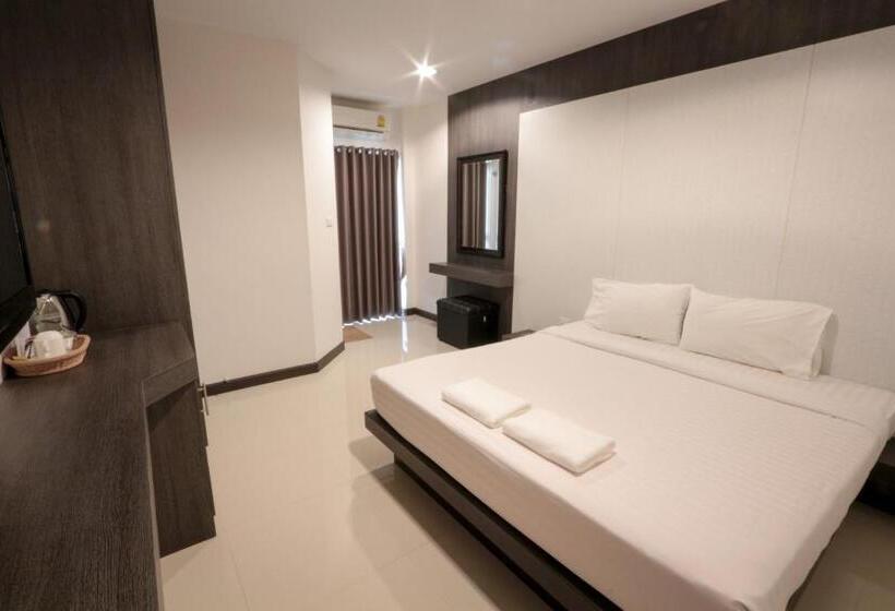 Отель Fortune Surin