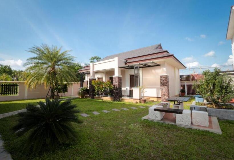 Отель Fortune Surin