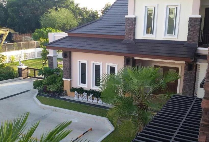 Отель Fortune Surin