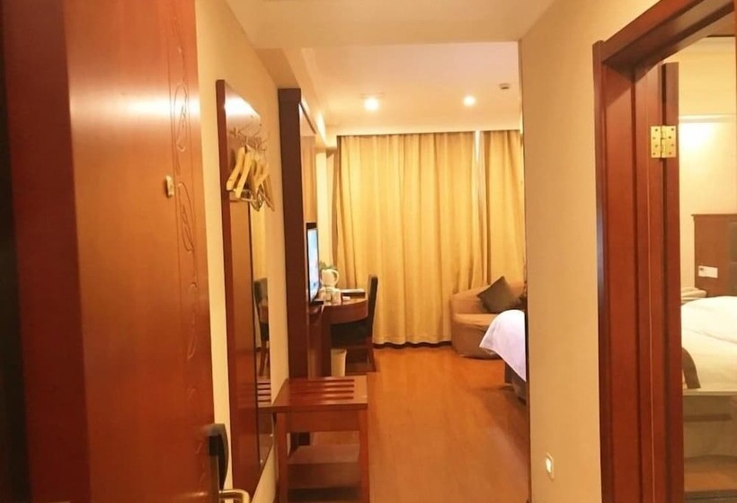 Отель Greentree Inn Maanshan East Dangtu High Speed Railway Station Rt Market