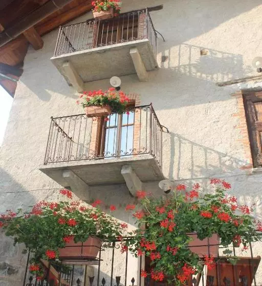 Hotelli La Maison Des Vignerons Chambres D'hotes B&b