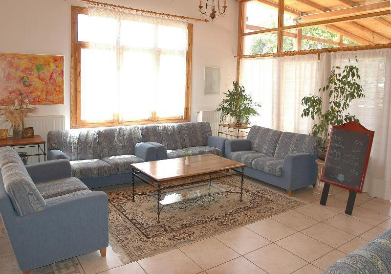 Отель La Petite Planete