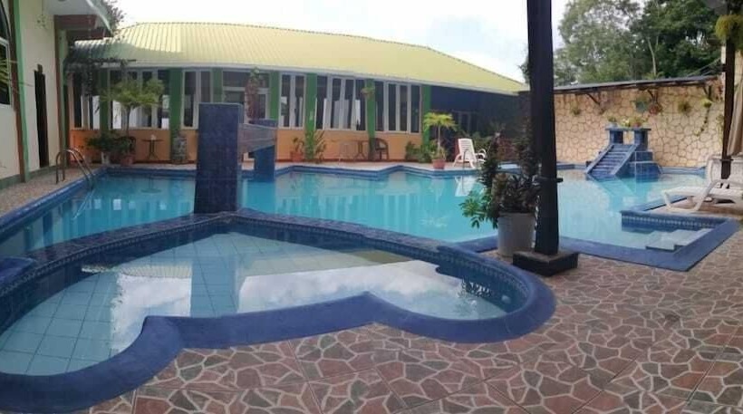 هتل La Ribiera Del Lago Peten Itza