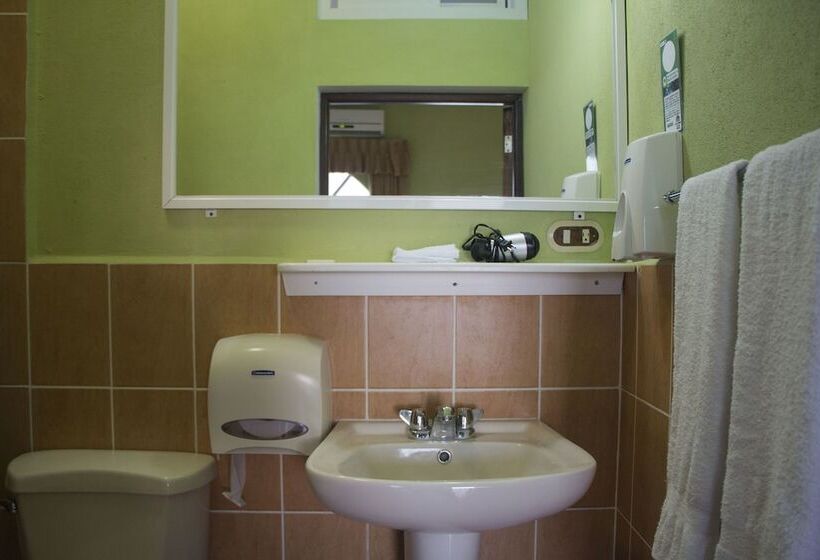 هتل La Ribiera Del Lago Peten Itza