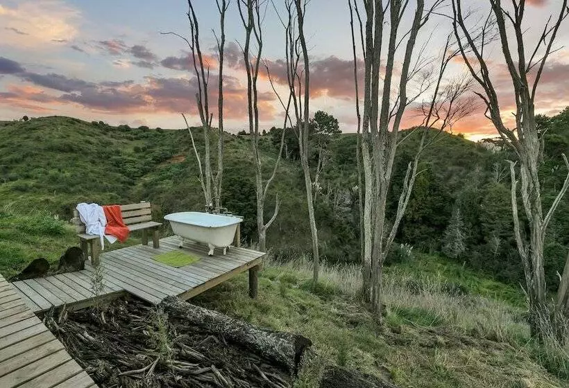 Hotelli Luxury Under Canvas