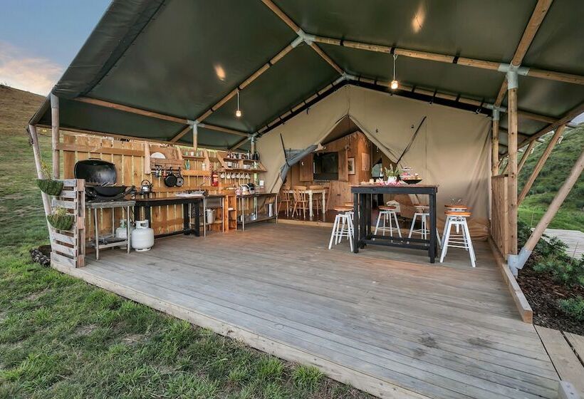 호텔 Luxury Under Canvas