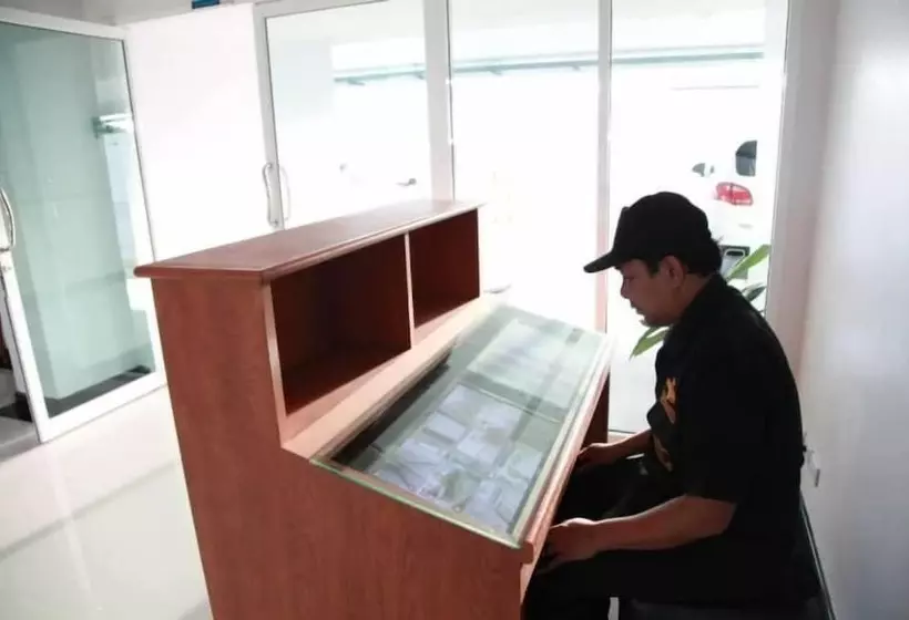 Hotelli Taweesuk Residence