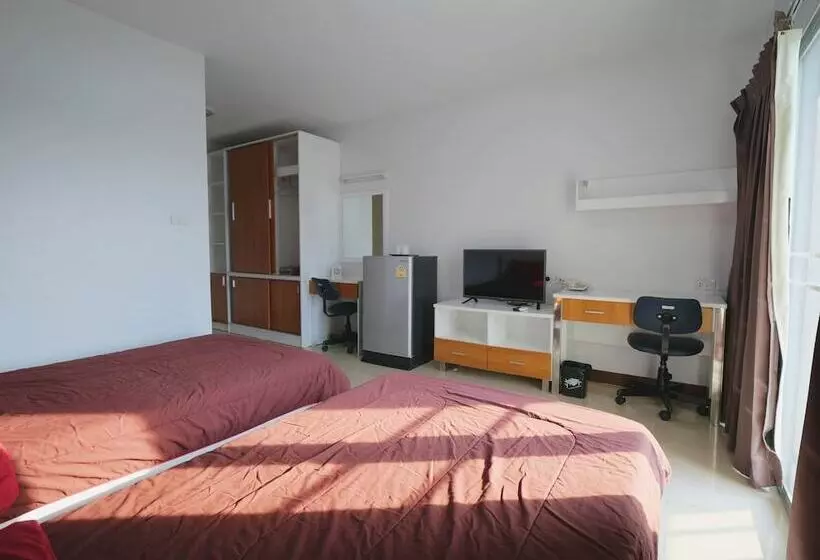 Hotelli Taweesuk Residence