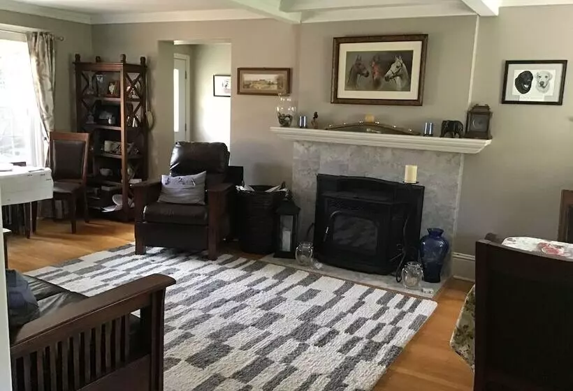 ホテル The Stella Rose B&b