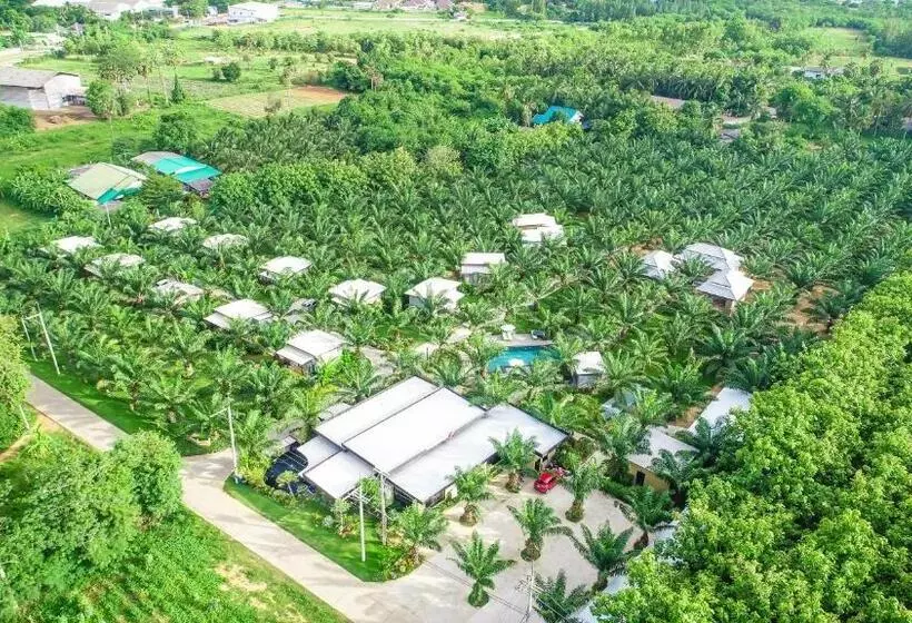Palm Pran Resort