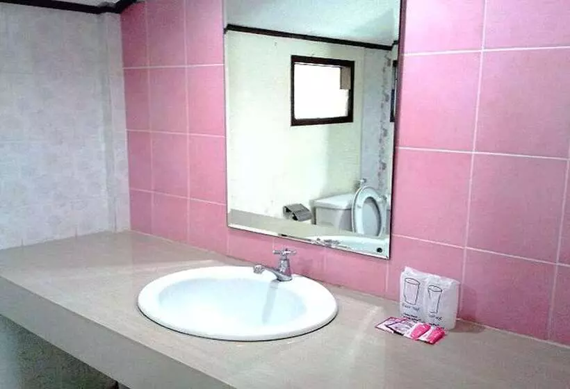 Suanlamyai Resort