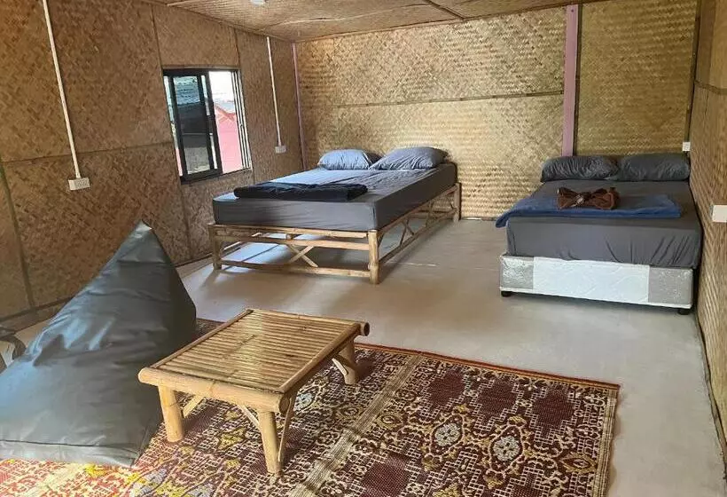 Haad Chao Phao Resort